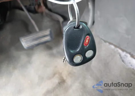 2005 Chevrolet Silverado 1500 Ls из США, поврежденный, VIN 2GCEC13T851333177